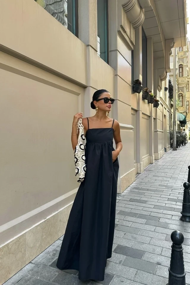Long dress With Black Strap